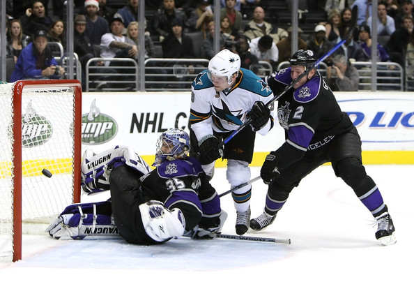 sanjosesharksvlosangeleskingsnyfai_dvd93l