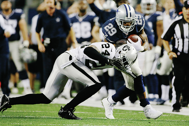 web1_Raiders-Cowboys-Footb_Lamb-1-