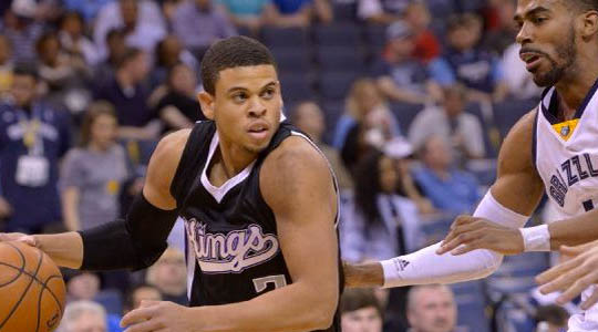 AP Photo/Brandon Dill By Jeff Hall MEMPHIS – The Memphis Grizzlies snap a three game losing streak with a 97-83 win over the Kings in Memphis. Mike Conley and Jeff Green led the way for the Grizzlies. Conley scored 18 points and Green added 16. Rudy Gay was the Kings offensive leader. Gay scored 24 points but had to leave the game in the third quarter after taking an elbow in the face from his former teammate Marc Gasol. The Kings played without their All-Star DeMarcus Cousins who was given the night off for rest. Karl said resting Cousins was based on a remark from the starting center that his body was beat up. Zach Randolph also had a great night scoring for the Grizzlies with 15 points for Memphis. The struggling Grizzlies had lost to Cleveland, Golden State and the Spurs, all by double digits, and the loss at San Antonio on Sunday cost them their hold on the No. 2 seed in the Western Conference. Memphis was in a different position than during the losing streak, carrying a 56-43 lead into halftime. Memphis built at the start of the second quarter, hitting its first five shots, including a pair of 3-pointers, to build the advantage to as many as 16 before halftime. "We were behind from the beginning," Kings Power Forward Derrick Williams said. "We kept it close until the last couple of minutes." Sacramento head coach George Karl acknowledged it was hard to challenge a team like Memphis with his two top players, Cousins and eventually Gay, out of the game. "Every time it looked like we had an opportunity, we'd bite ourselves in the butt with a bad pass or a bad decision," Karl said. With the loss Sacramento has lost 10 straight road games to Memphis. Up next the Kings conclude their four game road trip in Houston against the Rockets on Wednesday.