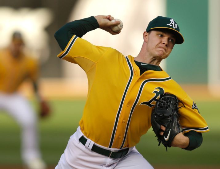 Oakland Athletics' Sonny Gray works against the New York Yankees in the first inning of a baseball game Friday, May 29, 2015, in Oakland, Calif. (AP Photo/Ben Margot)