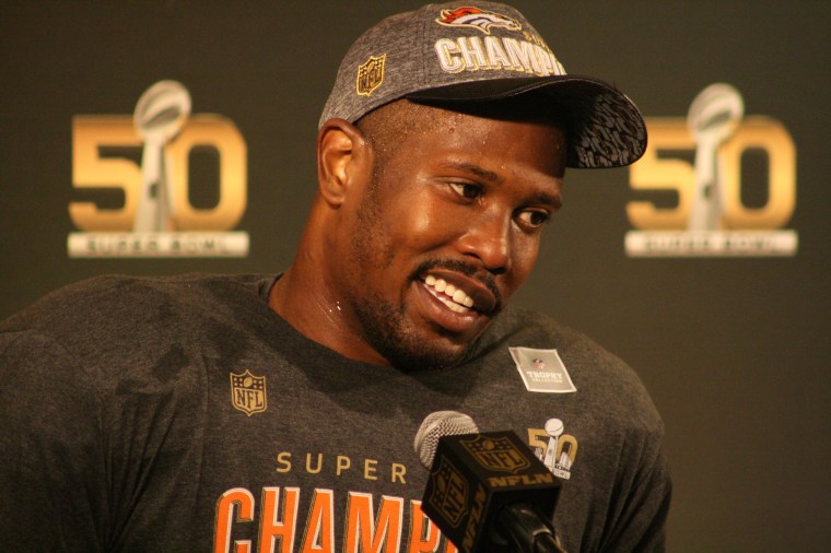 20160207 - Von Miller 01