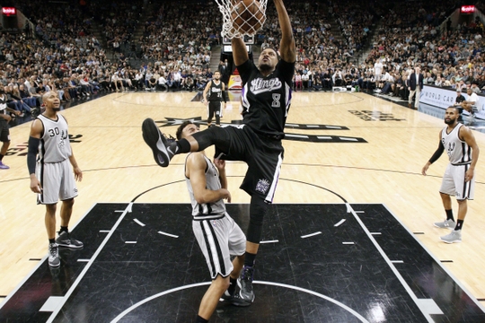 NBA: Sacramento Kings at San Antonio Spurs