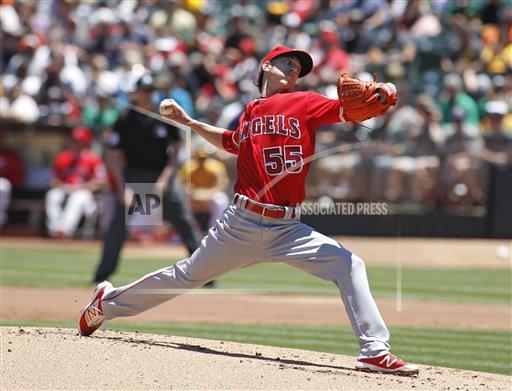 Lincecum in red