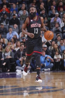 Houston Rockets v Sacramento Kings