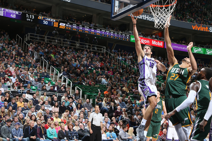 Sacramento Kings v Utah Jazz
