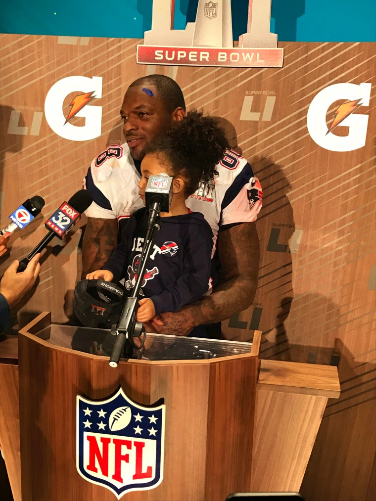 20170205-martellus-bennett-01