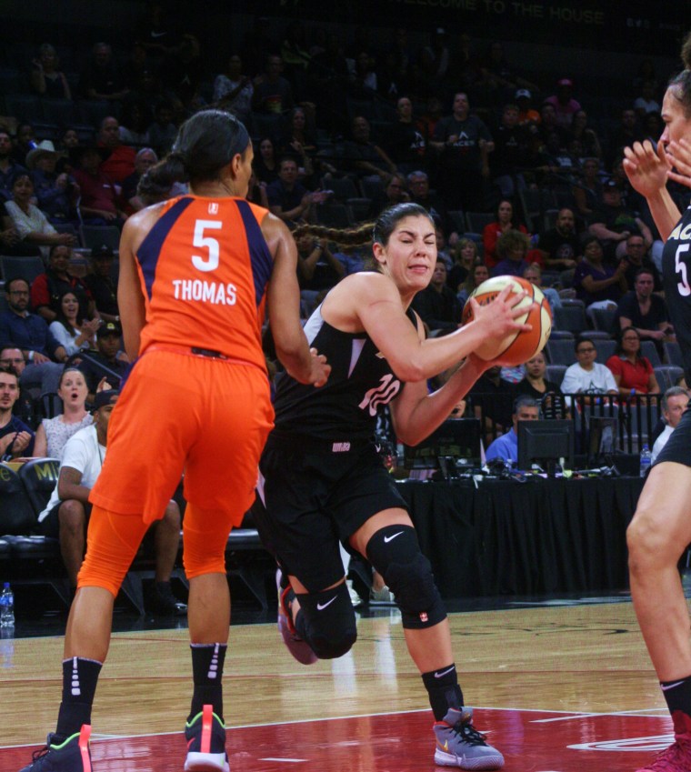 20180707 - Kelsey Plum 03