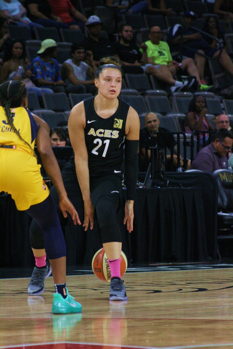 20180811 - Kayla McBride 03