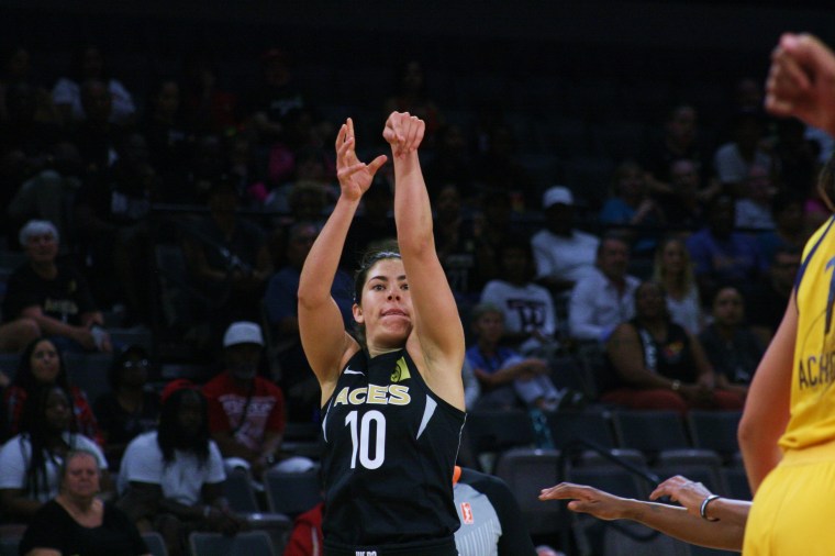 20180811 - Kelsey Plum 02