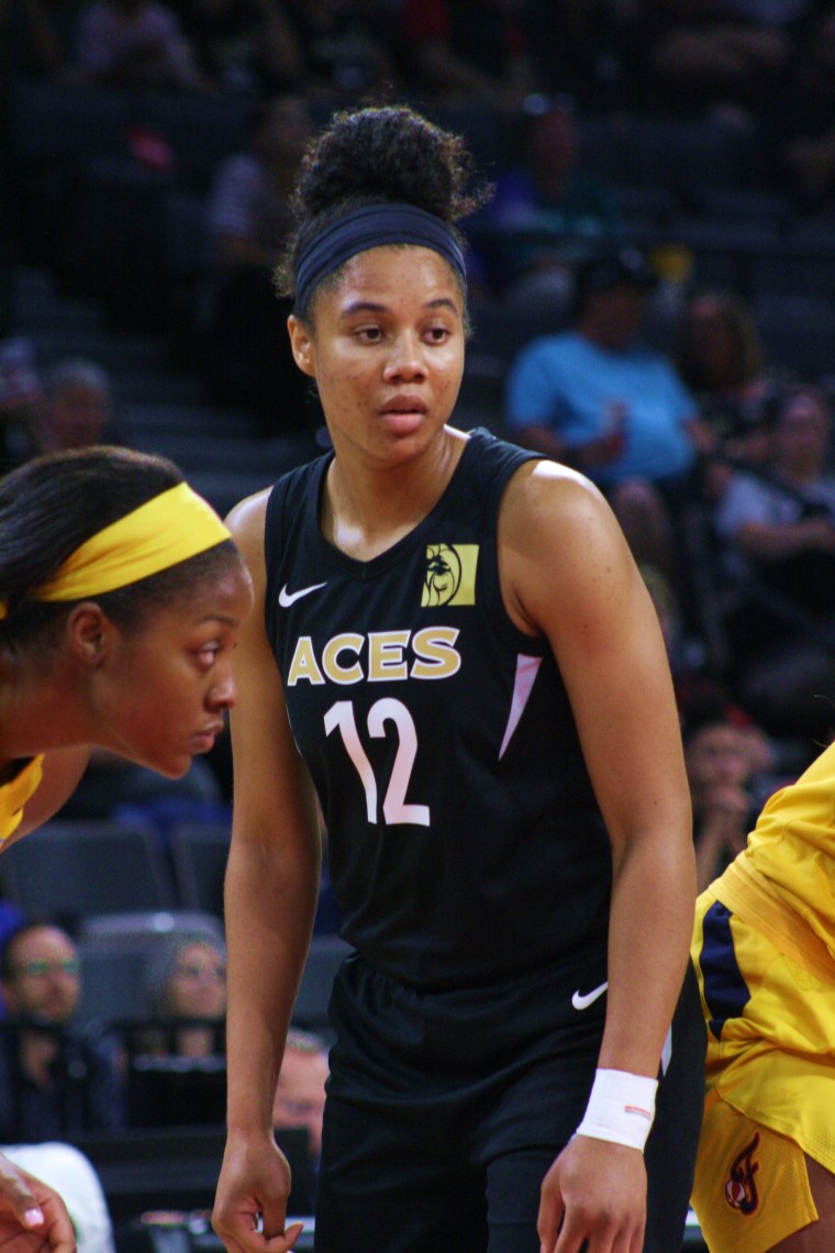 20180811 - Nia Coffey 01