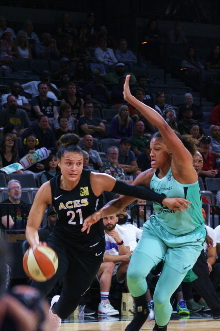 20180815 - Kayla McBride 04