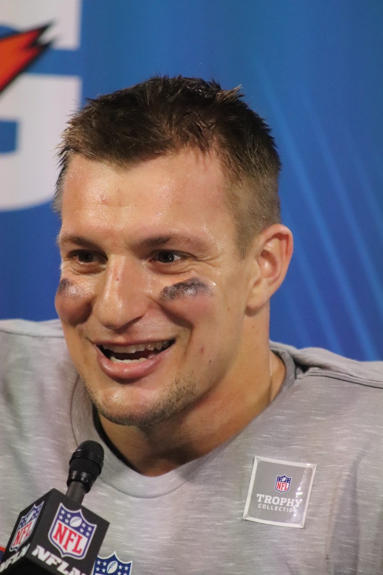 20190203 - Rob Gronkowski 01
