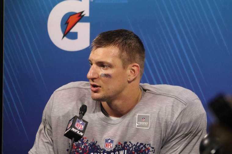 20190203 - Rob Gronkowski 03