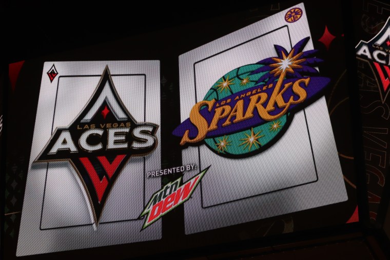 20190526 - Aces Sparks 01