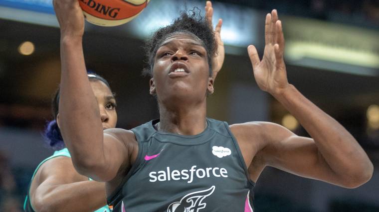 18ce29f4-f8fe-4a2c-9640-5db412d36b50-fever_24